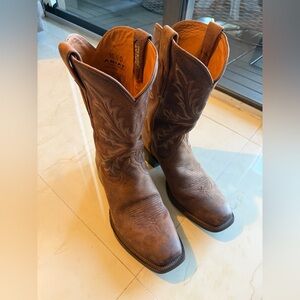 Ariat Bench Made Hardin Western Boot Size Brown 10.5 D